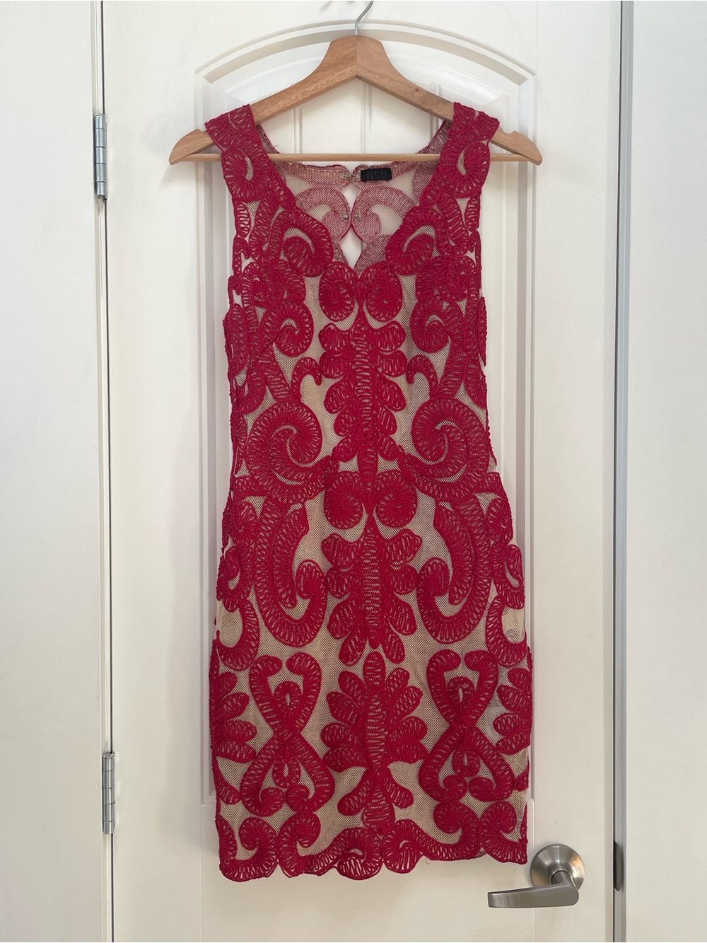 NBD Red Lace Appliqué Midi Sheath Dress